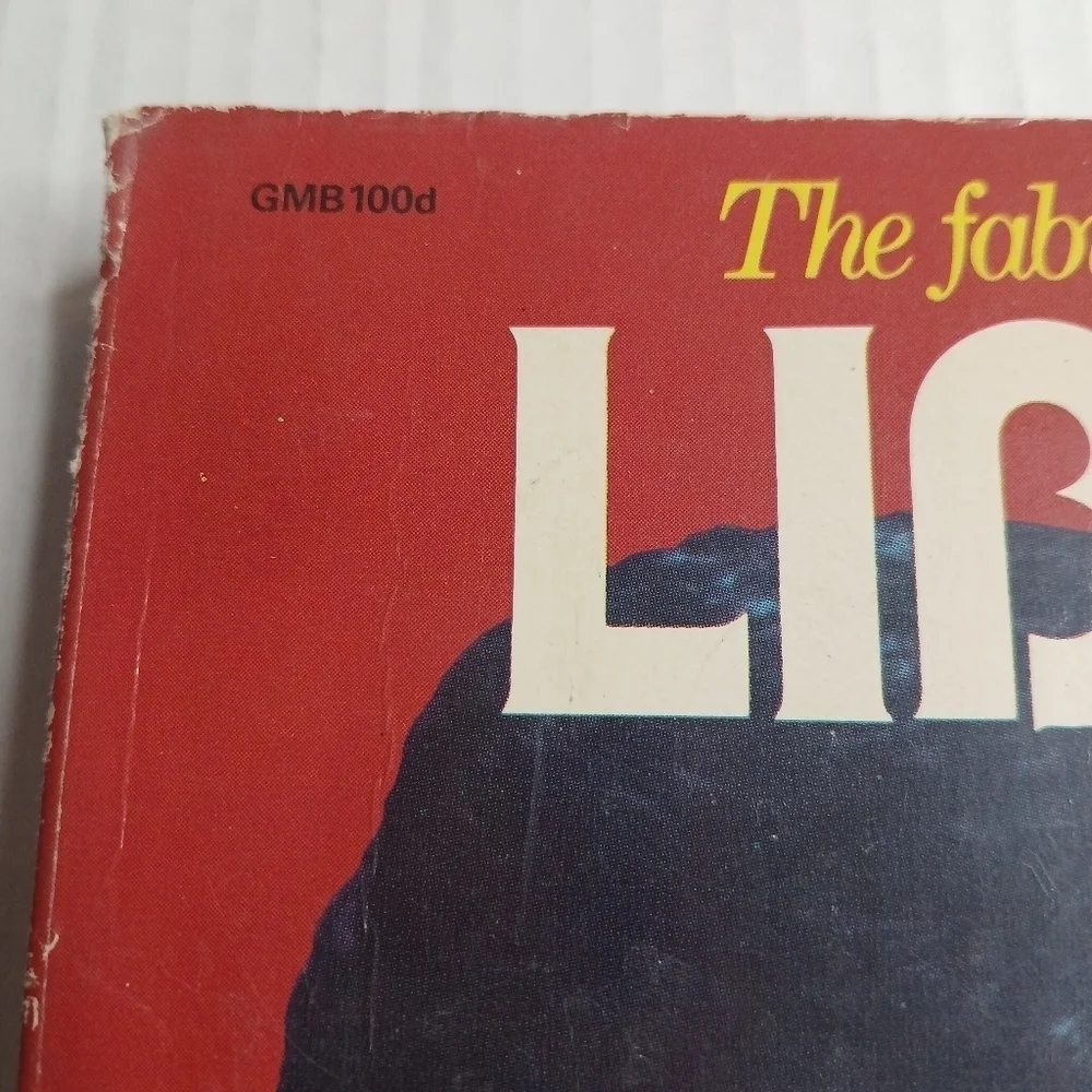 Vintage 70's Liberace Big Note Song Book Music Legend Piano, Organ, & Guitar